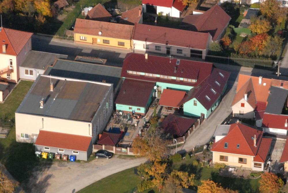 Penzion Rakovec Bukovinka Eksteriør bilde